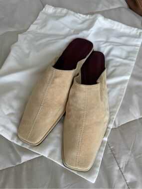 Zara real sued shoes